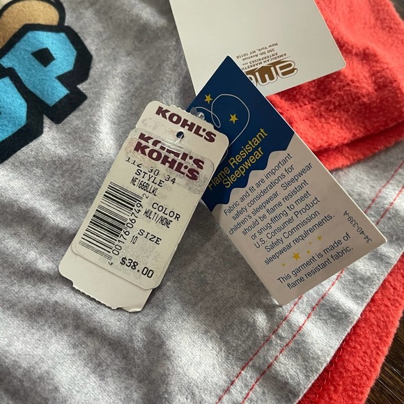 Super Mario Fleece Pajamas 2-piece - Picture 7 of 9